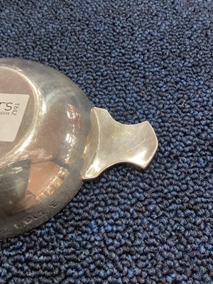 Lot 47 - GEORGE VI SILVER QUIACH