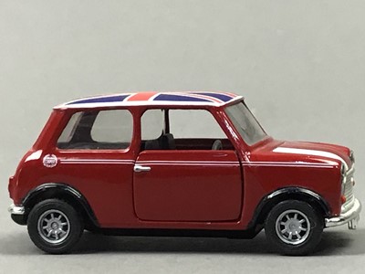 Lot 125 - A LOT OF MODEL VEHICLES