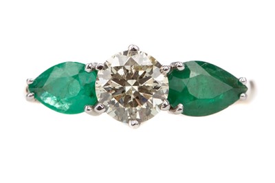 Lot 1126 - A CERTIFICATED EMERALD AND DIAMOND RING