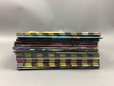 Lot 965 - DC COMICS - BATMAN (VARIATIONS)
