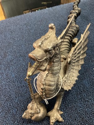 Lot 96 - WALKER & HALL, GOOD SILVER PLATE AND ANTELOPE HORN DRAGON TABLE CIGAR LIGHTER