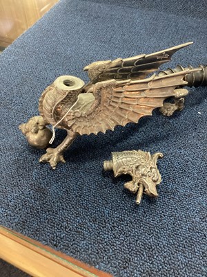 Lot 96 - WALKER & HALL, GOOD SILVER PLATE AND ANTELOPE HORN DRAGON TABLE CIGAR LIGHTER