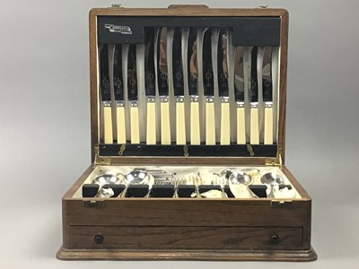 Lot 143 - A SUITE OF OLD ENGLISH PATTERN PLATED TABLE APPOINTMENTS