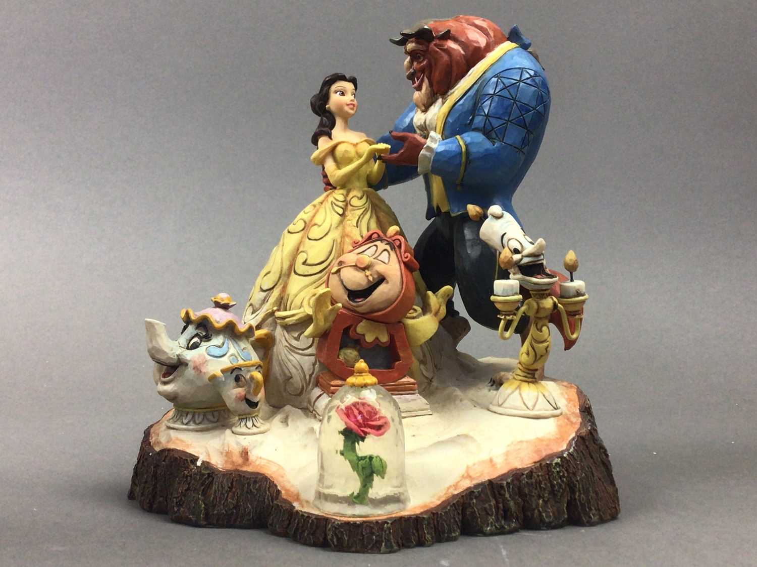 Lot 172 - FOUR WALT DISNEY SHOWCASE COLLECTION FIGURES,