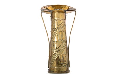 Lot 405 - SECESSIONIST BRASS VASE