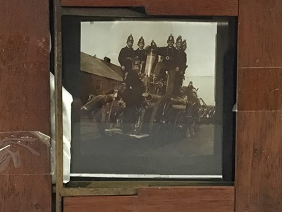 Lot 180 - A PATENT 'ECLIPSE' MAGIC LANTERN SLIDE CARRIER/SINGLE LANTERN