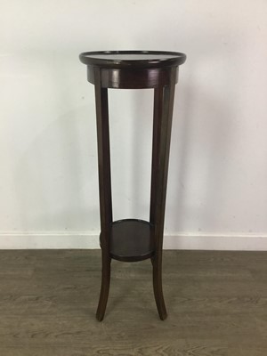 Lot 216 - A MAHOGANY JARDINIERE STAND, CANDLE STAND AND A SIDE TABLE
