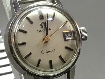 Lot 192 - A LADY'S LADYMATIC WRISTLET WATCH AND WATCH BOXES