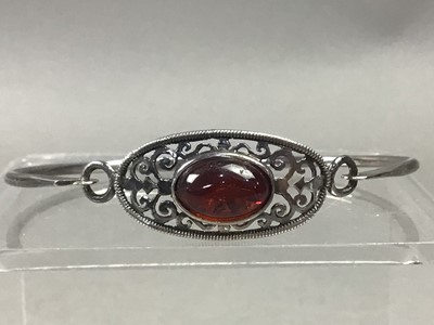 Lot 273 - A SILVER BANGLE