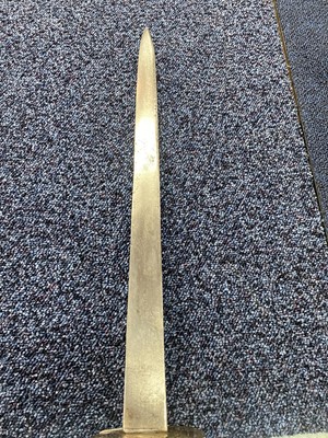 Lot 122 - AN EARLY 19TH CENTURY NAVAL DIRK