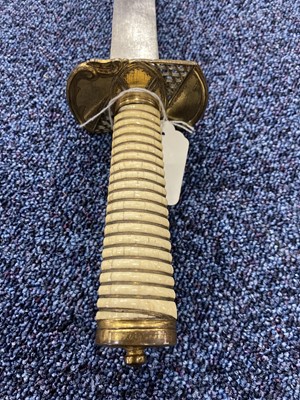 Lot 122 - AN EARLY 19TH CENTURY NAVAL DIRK