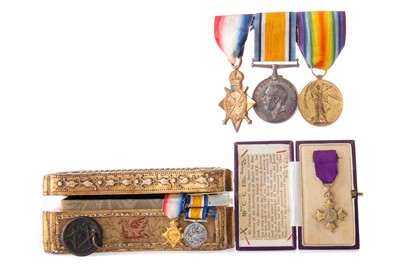 Lot 124 - A WWI SERVICE MEDAL TRIO