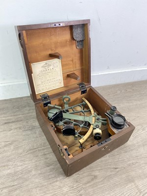 Lot 36 - JAPANESE NAVY SEXTANT