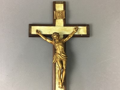 Lot 488 - A LOT OF CRUCIFIXES AND A PRINT