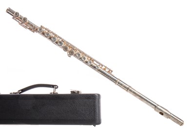 Lot 695 - A GEMEINHARDT ELKHART FLUTE