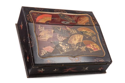 Lot 1084 - JAPANESE LACQUERED WRITING SLOPE