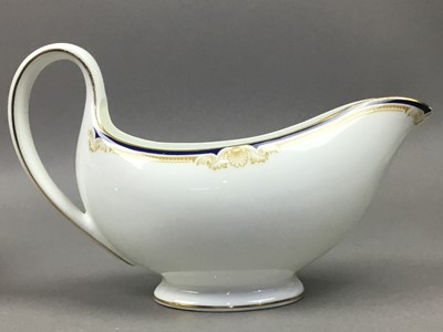 Lot 520 - WEDGWOOD 'CAVENDISH' PATTERN DINNER WARE