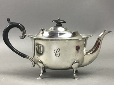 Lot 573 - A LOT OF PLATED ITEMS