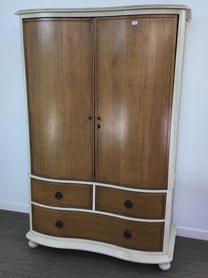 Lot 568 - A WALNUT WILLIS & GAMBIER BEDROOM SUITE
