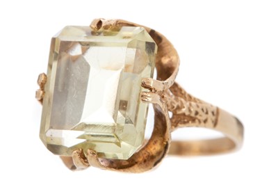 Lot 409 - CITRINE RING