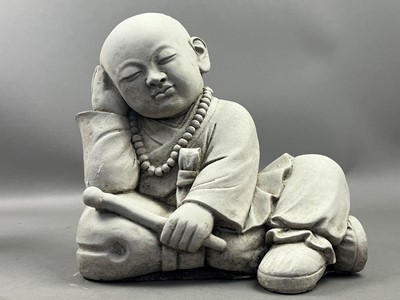 Lot 586 - A COMPOSITION FIGURE OF A GEISHA AND OTHER FIGURES