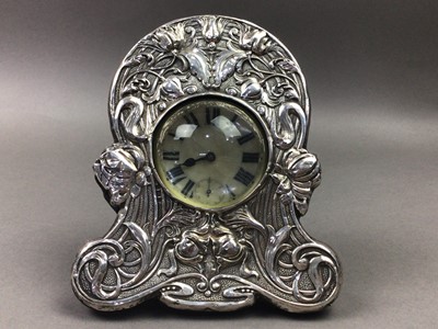 Lot 622 - AN ART NOUVEAU SILVER MOUNTED POCKET WATCH STAND