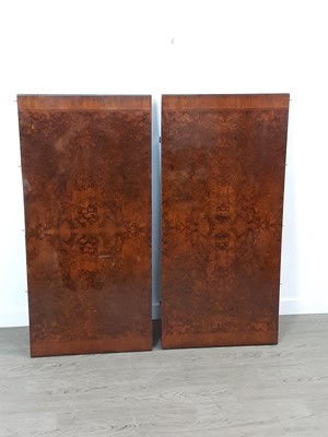 Lot 890 - A GOOD QUALITY REPRODUCTION WALNUT TWIN PEDESTAL DINING TABLE AND TEN CHAIRS