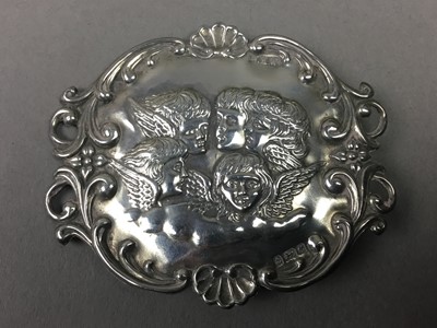 Lot 10 - A SILVER BROOCH DEPICTING REYNOLD'S ANGELS, ALONG WITH PLATED BELT AND SPOON