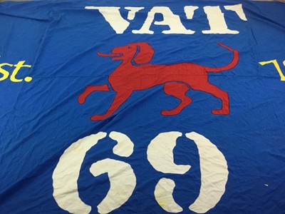 Lot 25 - A LARGE ADVERTISING FLAG FOR VAT 69 WHISKY WITH EMBROIDERED DOG LOGO
