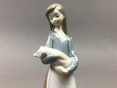 Lot 208 - A LLADRO FIGURE OF A GIRL WITH A PIG