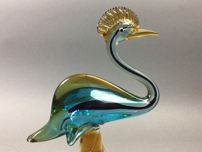 Lot 227 - A MURANO GLASS BIRD AND POTTERY BUST