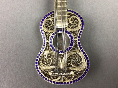 Lot 240 - A CONTINENTAL GILT GUITAR BROOCH AND OTHERS