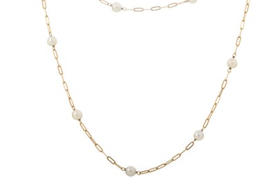 Lot 492 - FAUX PEARL NECKLACE