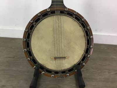 Lot 247 - A BANJO BY JOHN WERRO OF ESSEX