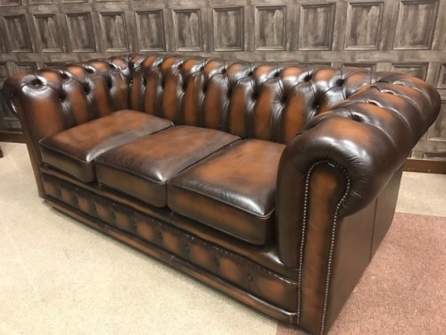 Lot 803 - TAN LEATHER SUITE IN CHESTERFIELD MANNER...