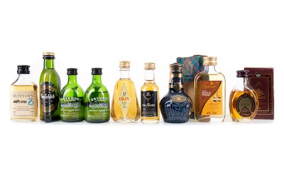 Lot 255 - 20 ASSORTED WHISKY MINIATURES - INCLUDING BOWMORE 12 YEAR OLD DELUXE DUMPY BOTTLE