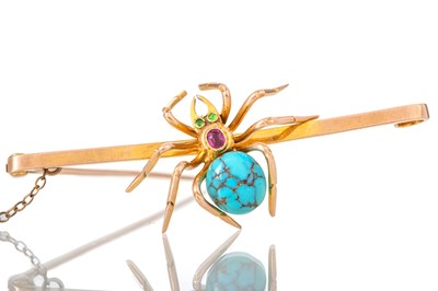 Lot 659 - SPIDER BAR BROOCH