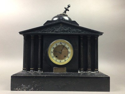 Lot 184 - A MARBLE MANTEL CLOCK