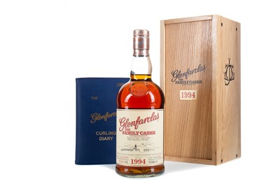 Lot 362 - GLENFARCLAS 1994 FAMILY CASK #2935 WITH CURLING DIARY