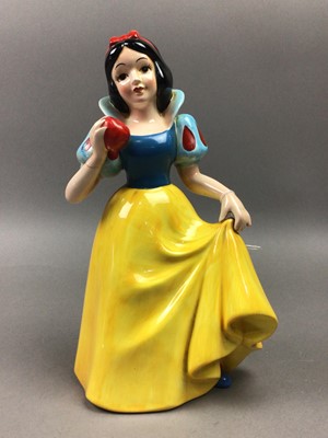 Lot 335 - A SET OF DISNEY JAPAN SNOW WHITE AND THE SEVEN DWARVES CERAMIC FIGURES