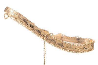 Lot 665 - GOLD BRACELET