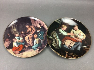 Lot 394 - A COLLECTION OF GERMAN CABINET PLATES