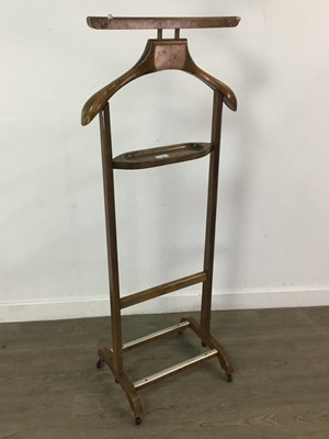 Lot 462 - A VALET STAND