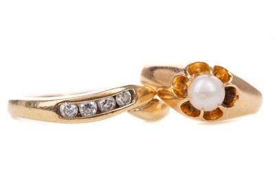 Lot 516 - TWO GOLD RINGS