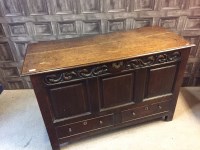 Lot 880 - 18TH CENTURY OAK DOWER CHEST with three...