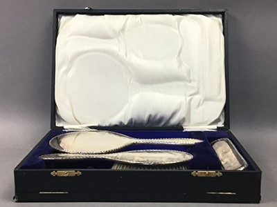 Lot 11 - EARLY 20TH CENTURY SILVER VANITY SET