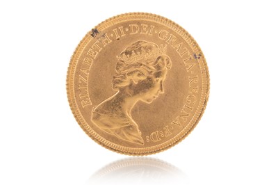 Lot 7 - ELIZABETH II GOLD SOVEREIGN