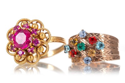 Lot 689 - TWO GEM SET RINGS