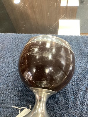 Lot 102 - GEORGE III SILVER MOUNTED COCONUT CUP