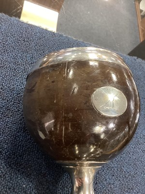 Lot 102 - GEORGE III SILVER MOUNTED COCONUT CUP